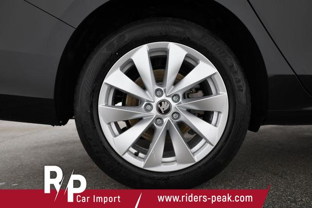 Skoda Superb Combi 1.5 TSI iV 150kW Selection DSG Selection, AHK, Matrix, Side, el. Klappe, Navi 