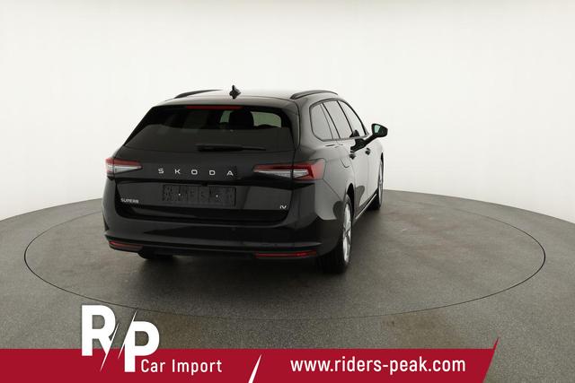 Skoda Superb Combi 1.5 TSI iV 150kW Selection DSG Selection, AHK, Matrix, Side, el. Klappe, Navi 