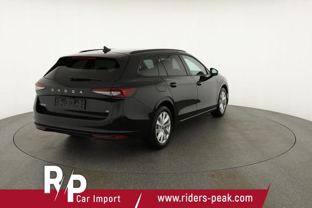 Skoda Superb Combi 1.5 TSI iV 150kW Selection DSG Selection, AHK, Matrix, Side, el. Klappe, Navi 