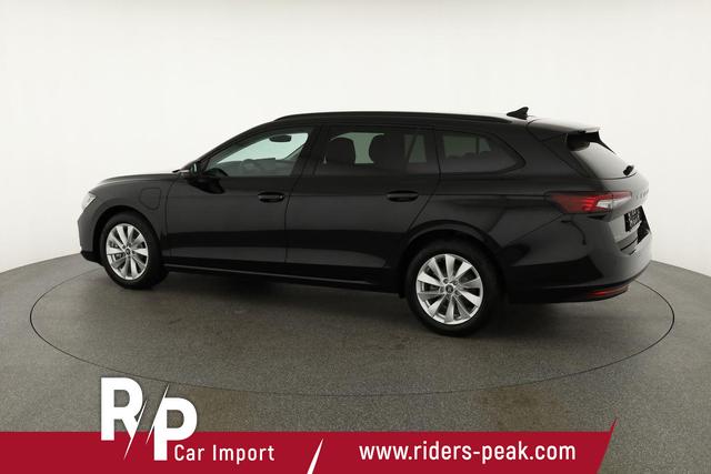 Skoda Superb Combi 1.5 TSI iV 150kW Selection DSG Selection, AHK, Matrix, Side, el. Klappe, Navi 