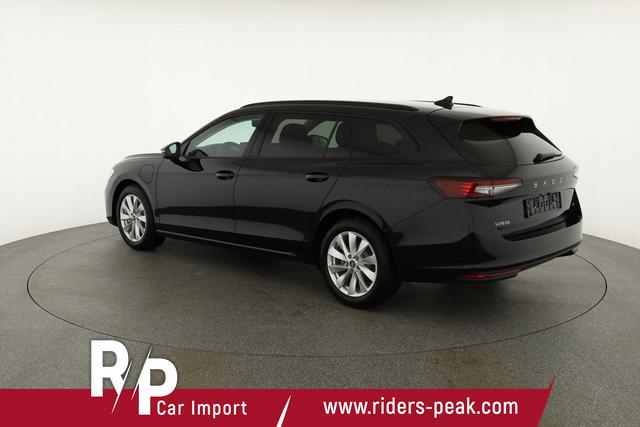 Skoda Superb Combi 1.5 TSI iV 150kW Selection DSG Selection, AHK, Matrix, Side, el. Klappe, Navi 