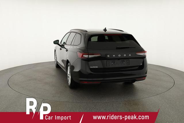 Skoda Superb Combi 1.5 TSI iV 150kW Selection DSG Selection, AHK, Matrix, Side, el. Klappe, Navi 