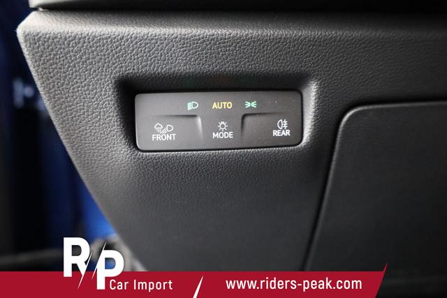 Skoda Superb Combi 2.0 TDI 142kW 4x4 Selection DSG Selection, Standheizung, Pano, AHK, Navi, Matrix 