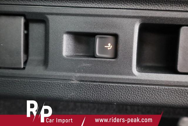 Skoda Superb Combi 2.0 TDI 142kW 4x4 Selection DSG Selection, Standheizung, Pano, AHK, Navi, Matrix 