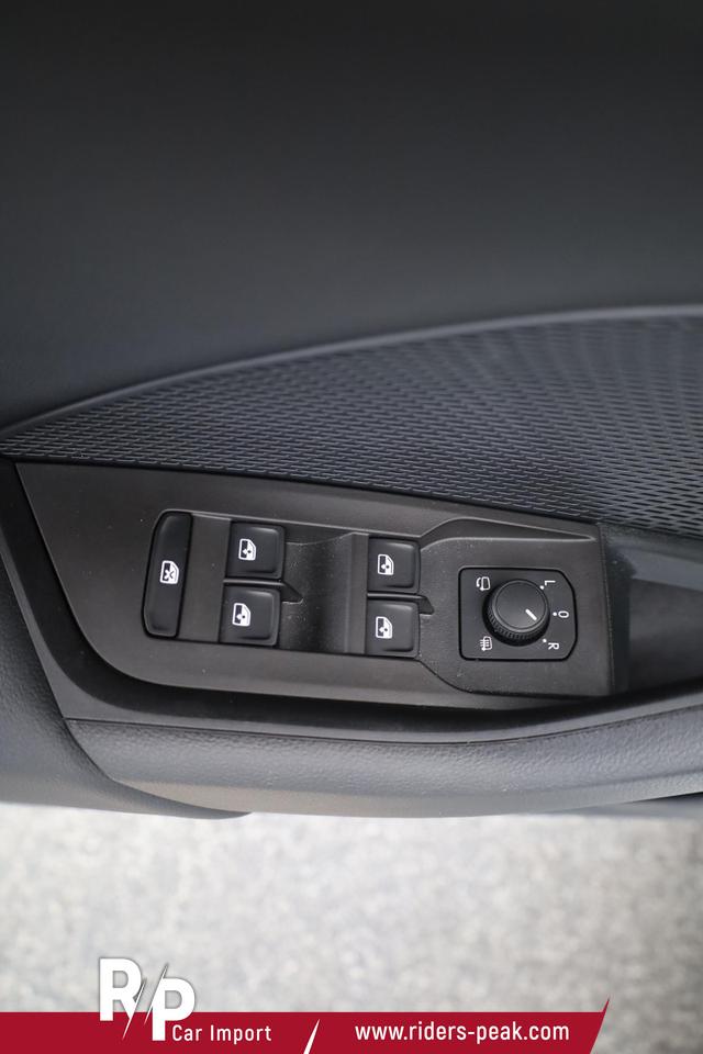 Skoda Octavia Combi Ambition 2.0 TDI Ambition, AHK, LED, Sitzheizung 