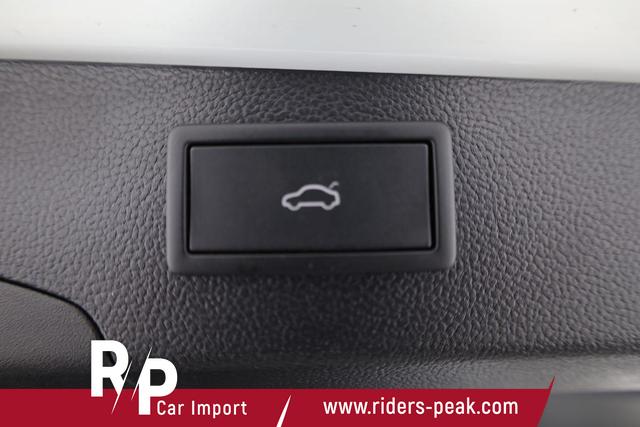 Skoda Superb Combi 2.0 TDI 142 kW 4x4 Selection DSG Selection, Standheizung, Pano, AHK, Navi, Matrix 