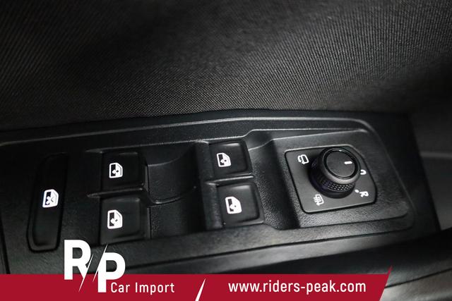 Volkswagen T-Roc Life 1.5 TSI DSG Life, AHK, Navi, Kamera, LED, Parklenk 
