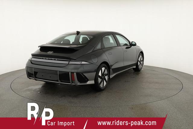 Hyundai IONIQ 6 77,4 kWh Base Long Range, Navi, Kamera, Winterpaket, Wärmepumpe 