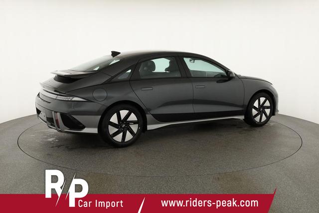 Hyundai IONIQ 6 77,4 kWh Base Long Range, Navi, Kamera, Winterpaket, Wärmepumpe 