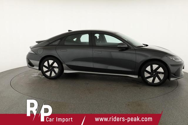 Hyundai IONIQ 6 77,4 kWh Base Long Range, Navi, Kamera, Winterpaket, Wärmepumpe 