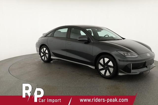 Hyundai IONIQ 6 77,4 kWh Base Long Range, Navi, Kamera, Winterpaket, Wärmepumpe 