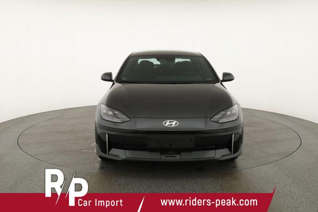 Hyundai IONIQ 6 77,4 kWh Base Long Range, Navi, Kamera, Winterpaket, Wärmepumpe 
