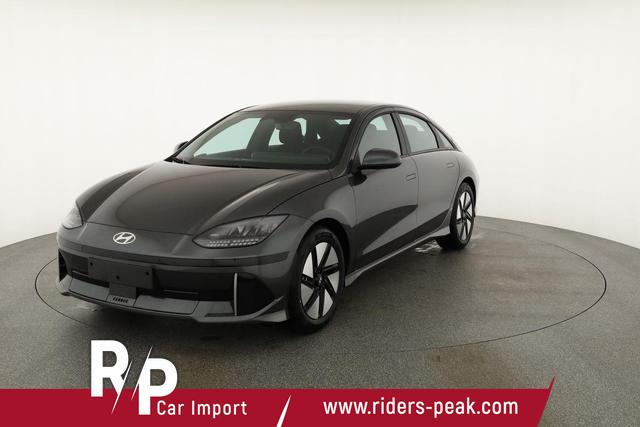Hyundai IONIQ 6 77,4 kWh Base Long Range, Navi, Kamera, Winterpaket, Wärmepumpe 