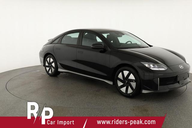Hyundai IONIQ 6 77,4 kWh Base Long Range, Navi, Kamera, Winterpaket, Wärmepumpe 