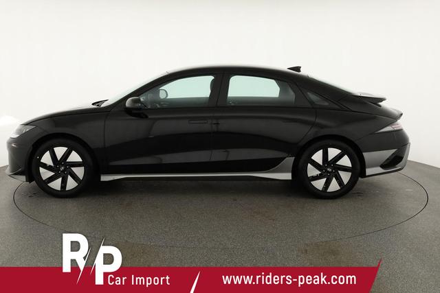 Hyundai IONIQ 6 77,4 kWh Base Long Range, Navi, Kamera, Winterpaket, Wärmepumpe 