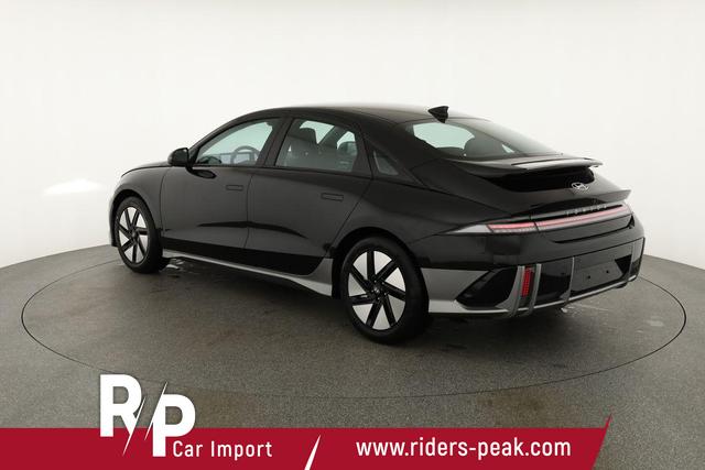 Hyundai IONIQ 6 77,4 kWh Base Long Range, Navi, Kamera, Winterpaket, Wärmepumpe 