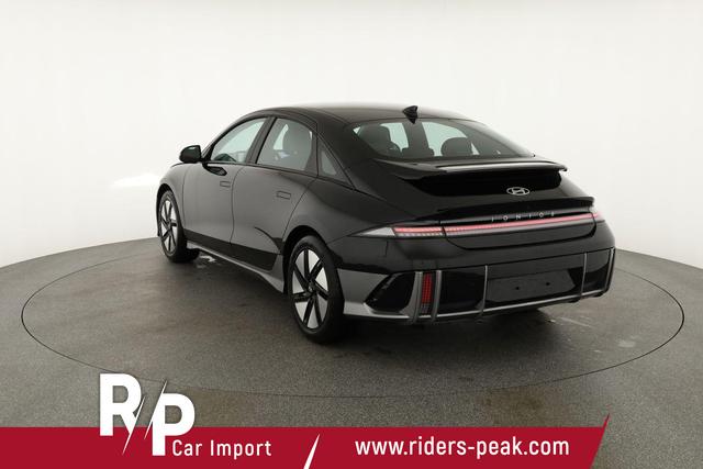 Hyundai IONIQ 6 77,4 kWh Base Long Range, Navi, Kamera, Winterpaket, Wärmepumpe 