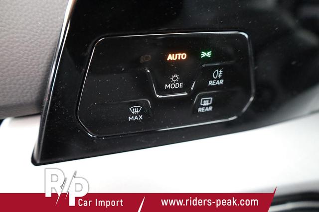 Volkswagen Golf Variant VIII 1.5 eTSI DSG Life, AHK, easyOpen, Kamera, Winter, 3-J Garantie 