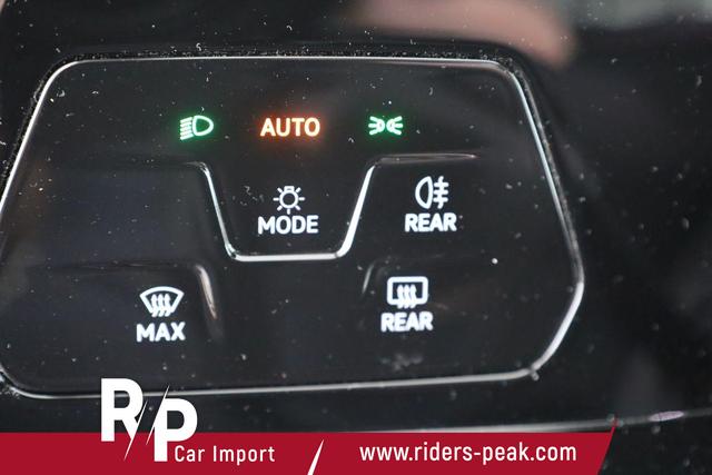 Volkswagen Golf Move eTSI VIII Variant 1.0 DSG Move, Kamera, LED, Navi, Parklenk 