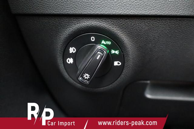Skoda Karoq Drive 4x4 TDI DSG Selection, AHK, Navi, Kamera, 5-J Garantie 