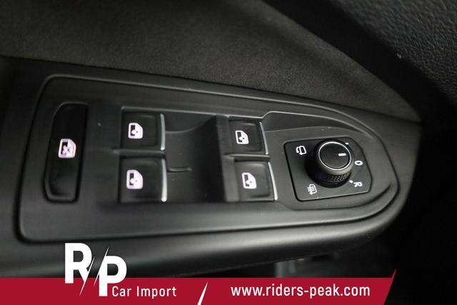 Volkswagen Golf 1.5 eTSI 110 kW R-Line VIII Variant DSG R-LINE, AHK, easyOpen, Navi, 18-Zoll, LED-Plus 
