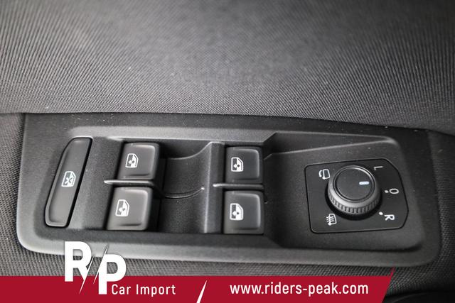 Volkswagen Touran Comfortline BMT/Start-Stopp 1.5 TSI DSG Comfortline, AHK, Navi, easyOpen, LED, Side 