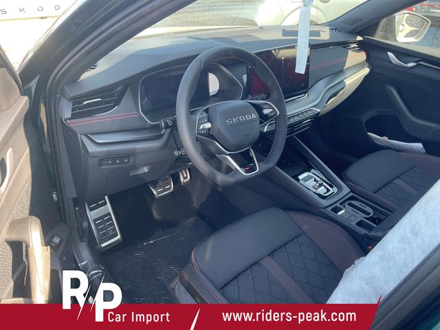 Skoda Octavia Combi - RS 2.0 TSI DSG, Sonderlackierung, Pano, AHK, 19 Zoll, Canton, el. Klappe, Navi, Matrix, sofort
