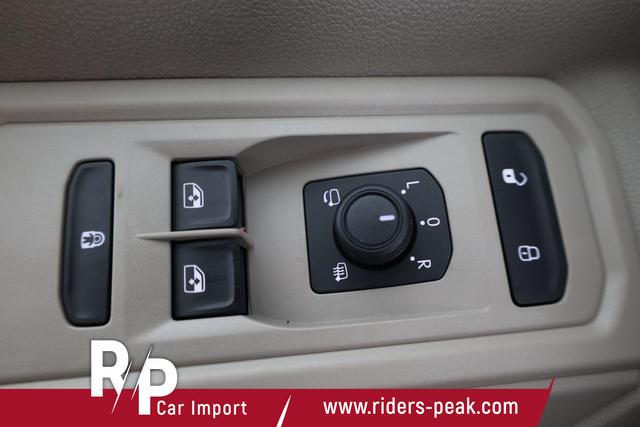 Volkswagen T7 California Beach Camper TDI DSG, AHK, IQ.Light, Side, Kamera, Standheizung 