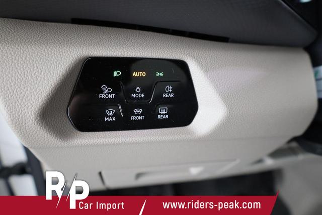 Volkswagen T7 California Beach Camper TDI DSG, 18-Zoll, ArtVelour, Markise, AHK, IQ.Light, Standheizung 