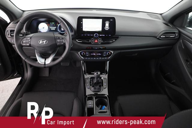 Hyundai i30 Kombi 1.0 T-GDI DCT Family, Navi, ACC, Side, Winter, 17-Zoll, Klimaautomatik 