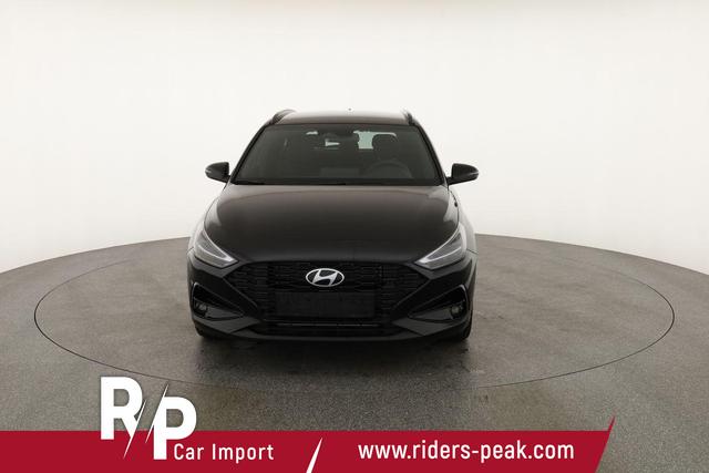 Hyundai i30 Kombi 1.0 T-GDI DCT Family, Navi, ACC, Side, Winter, 17-Zoll, Klimaautomatik 
