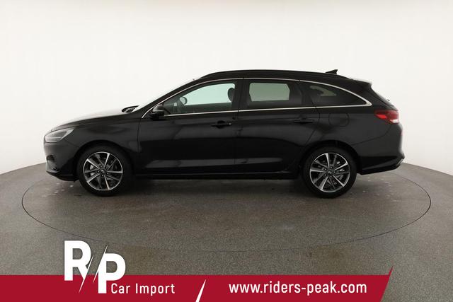 Hyundai i30 Kombi 1.0 T-GDI DCT Family, Navi, ACC, Side, Winter, 17-Zoll, Klimaautomatik 