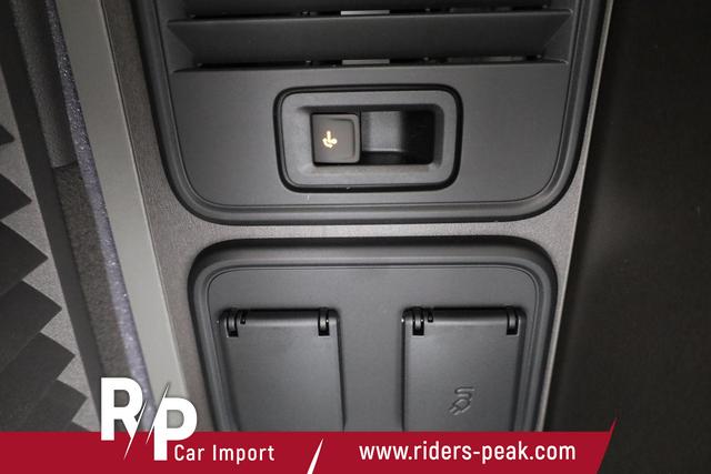 Volkswagen T7 California Beach Camper TDI DSG, 18-Zoll, ArtVelour, Markise, AHK, IQ.Light, Standheizung 