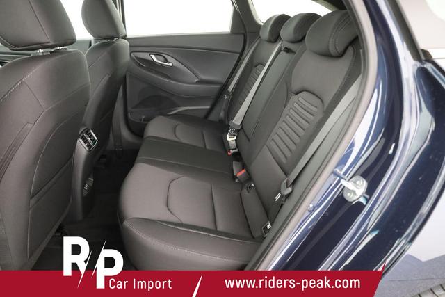 Hyundai i30 Kombi 1.0 T-GDI DCT Family, Navi, ACC, Side, Winter, 17-Zoll, Klimaautomatik 