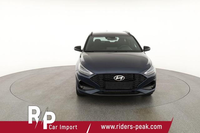 Hyundai i30 Kombi 1.0 T-GDI DCT Family, Navi, ACC, Side, Winter, 17-Zoll, Klimaautomatik 