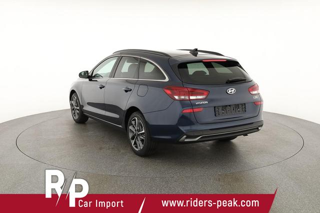 Hyundai i30 Kombi 1.0 T-GDI DCT Family, Navi, ACC, Side, Winter, 17-Zoll, Klimaautomatik 