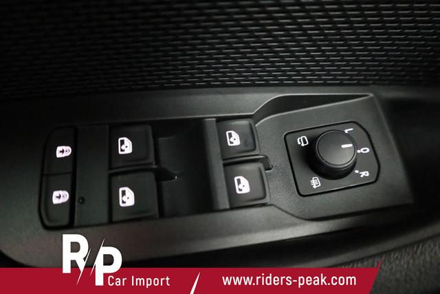 Skoda Octavia Combi RS 2.0 TSI DSG, Sonderlackierung, Pano, AHK, 19 Zoll, Canton, el. Klappe, Navi, Matrix, sofort 