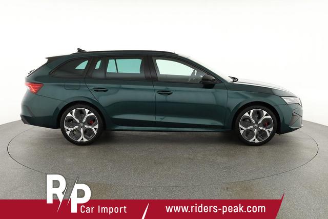 Skoda Octavia Combi RS 2.0 TSI DSG, Sonderlackierung, Pano, AHK, 19 Zoll, Canton, el. Klappe, Navi, Matrix, sofort 