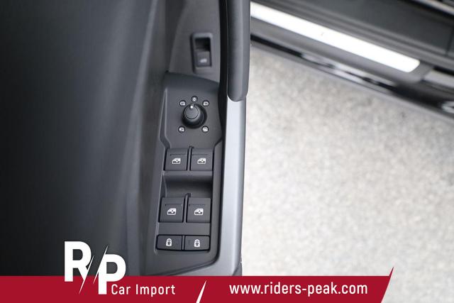 Audi Q3 Sportback 45 TFSI quattro S line qu S-LINE, AHK, Optik schwarz, Navi, Kamera, el. Klappe, 4-J. Garantie 