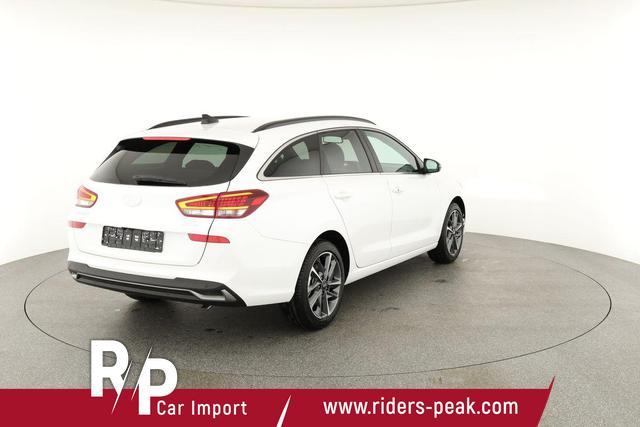 Hyundai i30 Kombi 1.0 T-GDI DCT Family, Navi, ACC, Side, Winter, 17-Zoll, Klimaautomatik 
