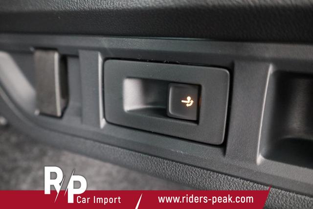 Skoda Octavia Combi RS 2.0 TSI DSG, Sonderlackierung, Pano, AHK, 19 Zoll, Canton, el. Klappe, Navi, Matrix, sofort 