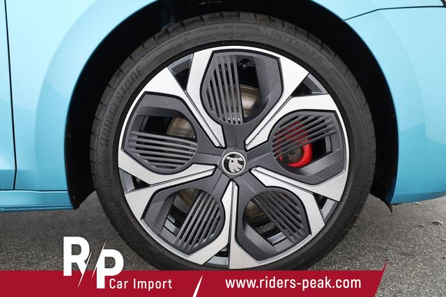 Skoda Octavia Combi RS 2.0 TSI DSG, Sonderlackierung, Pano, AHK, 19 Zoll, Canton, el. Klappe, Navi, Matrix, sofort 