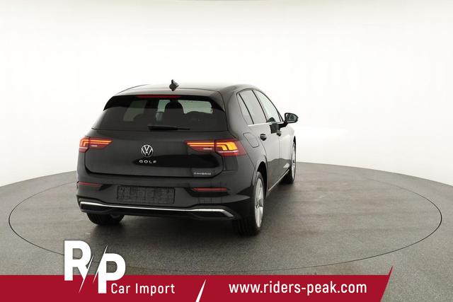 Volkswagen Golf 1.5 TSI eHybrid 150 kW VIII Style, AHK, Navi, Kamera, Side, LED-Plus 
