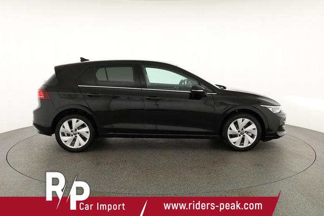 Volkswagen Golf 1.5 TSI eHybrid 150 kW VIII Style, AHK, Navi, Kamera, Side, LED-Plus 