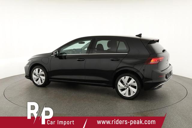 Volkswagen Golf 1.5 TSI eHybrid 150 kW VIII Style, AHK, Navi, Kamera, Side, LED-Plus 
