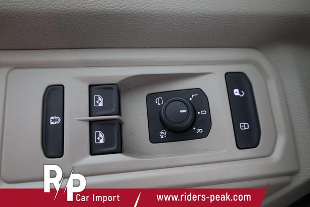 Volkswagen T7 California Beach Camper TDI DSG, AHK, IQ.Light, Side, Kamera, Standheizung 