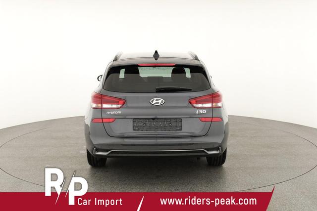 Hyundai i30 Kombi 1.0 T-GDI DCT Family, Navi, ACC, Side, Winter, 17-Zoll, Klimaautomatik 