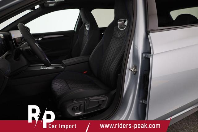 Volkswagen Passat Variant 1.5 TSI eHybrid 200 kW R-Line Black, Pano, AHK, AreaView, 19-Zoll 