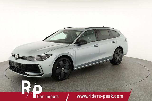 Volkswagen Passat Variant 1.5 TSI eHybrid 200 kW R-Line Black, Pano, AHK, AreaView, 19-Zoll 