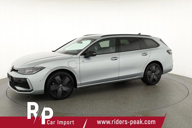 Volkswagen Passat Variant 1.5 TSI eHybrid 200 kW R-Line Black, Pano, AHK, AreaView, 19-Zoll 